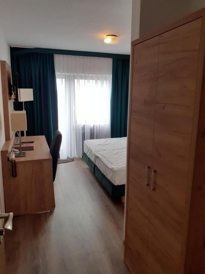 Land-Gut-Hotel Zum Alten Forsthaus - Aufladestation Fuer Elektroautos Hürtgenwald Dış mekan fotoğraf