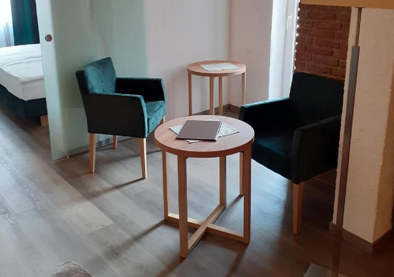 Land-Gut-Hotel Zum Alten Forsthaus - Aufladestation Fuer Elektroautos Hürtgenwald Dış mekan fotoğraf