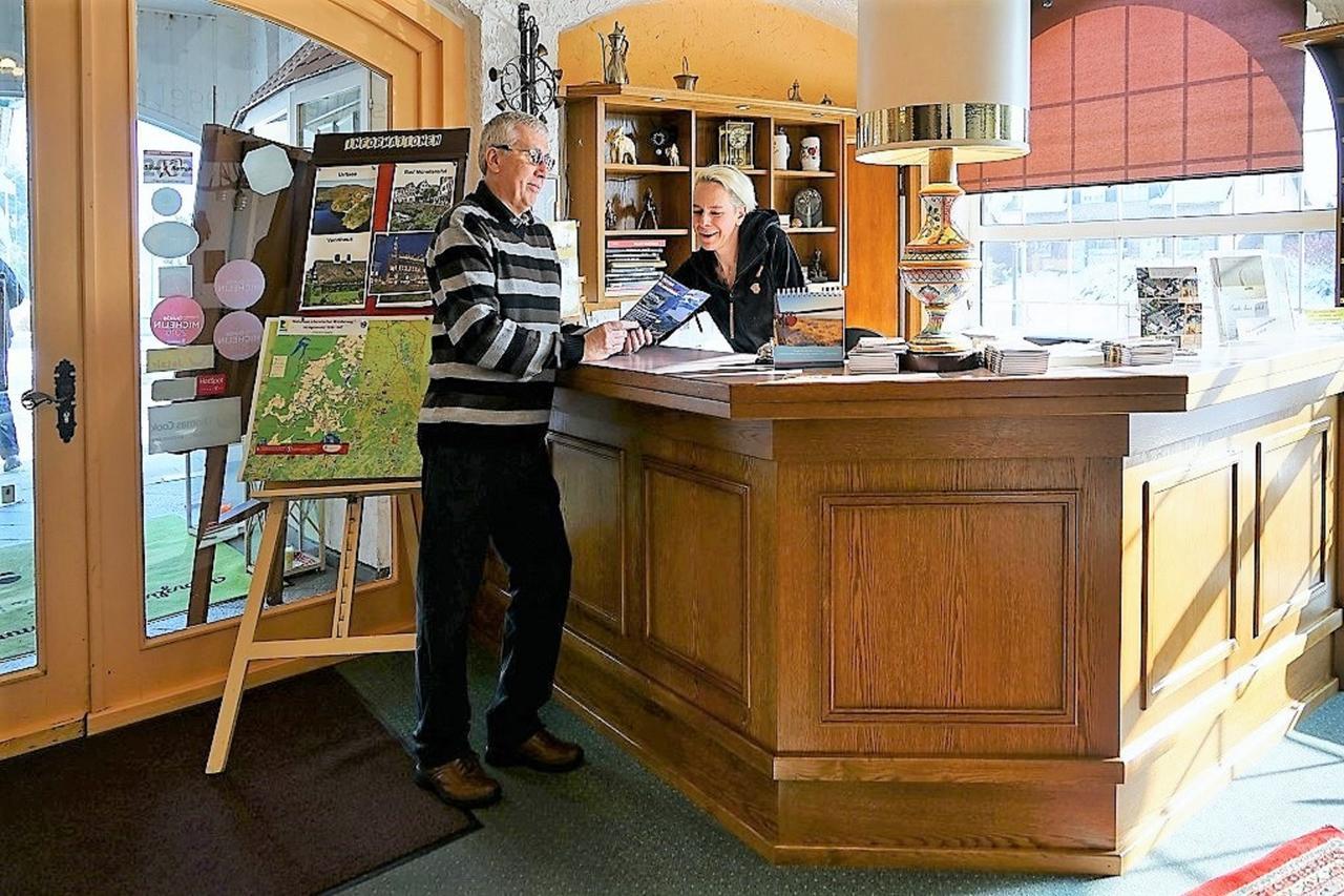 Land-Gut-Hotel Zum Alten Forsthaus - Aufladestation Fuer Elektroautos Hürtgenwald Dış mekan fotoğraf